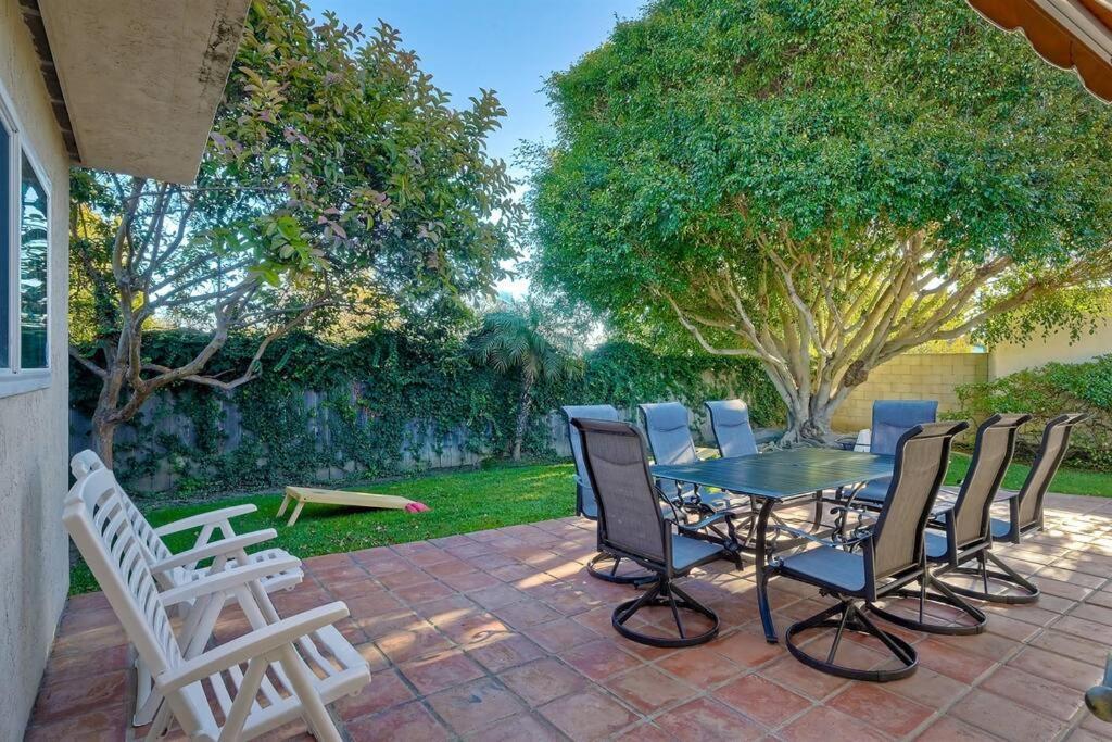 Great Group Retreat! Hacienda Decor, Spacious Floor Plan, Private Backyard Carlsbad Esterno foto