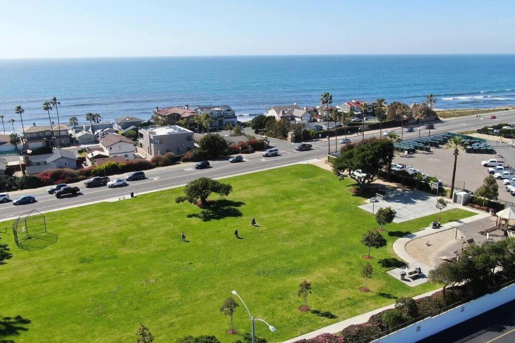 Great Group Retreat! Hacienda Decor, Spacious Floor Plan, Private Backyard Carlsbad Esterno foto